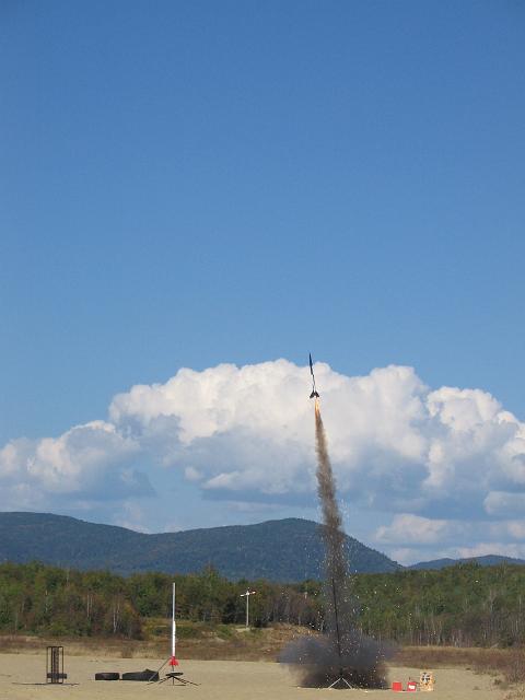 Fusees Val-Cartier 058.jpg - Black Brant II sur moteur H123 Skidmark, fusée de André Choquette(c)Mario Voyer